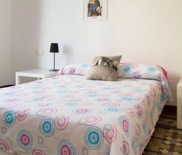 Carrer dAragó, Barcelona, Catalonia 08009 - Photo 5