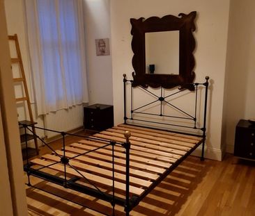 Room in a Shared Flat, Muirkirk Road, SE6 - Photo 5