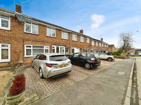 KINGSWOOD, BASILDON - Photo 4