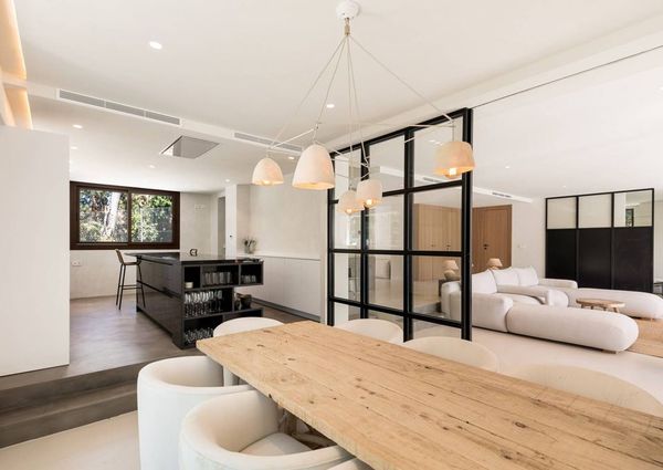 Luxury Villa for rent in Marbella Del Este, Spain