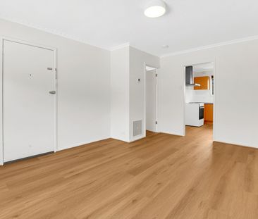 3/17 Barry Street, Reservoir VIC 3073 - Photo 2