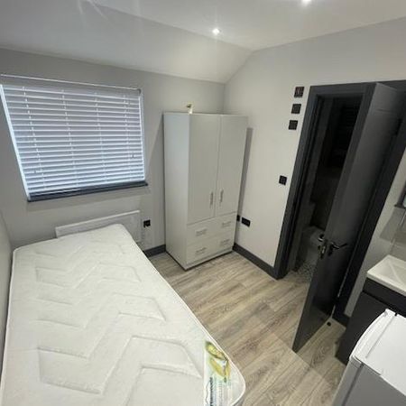 Studio to rent - Photo 4