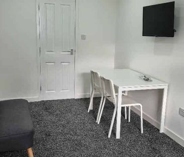 1 Bedroom Apartment - Photo 1