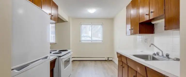 Elmwood II | 16507 83 Avenue Northwest, Edmonton - Photo 1