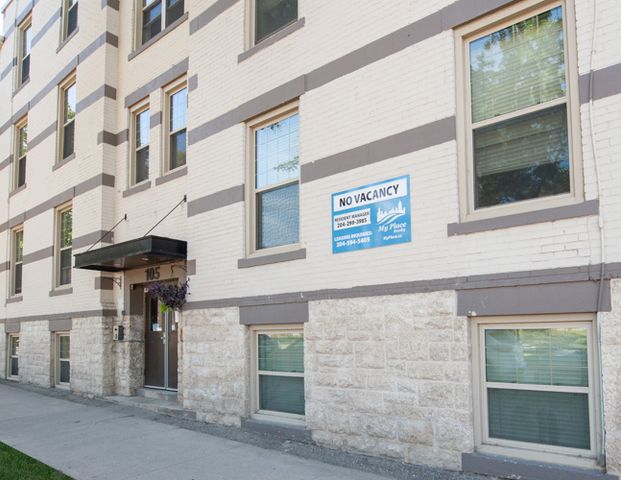 105 Clarke Apartment - Photo 1