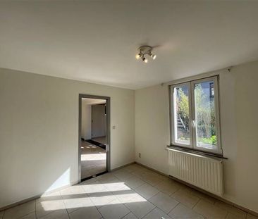 Appartement te huur - Photo 1