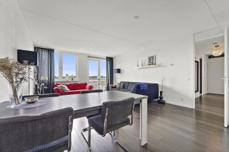 Appartement te huur: Laan van Leidschenveen 245 2493 CW Den Haag - Foto 2