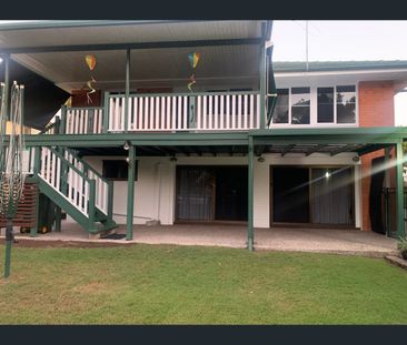 12 Pevny Street, Salisbury, Qld 4107 - Photo 3