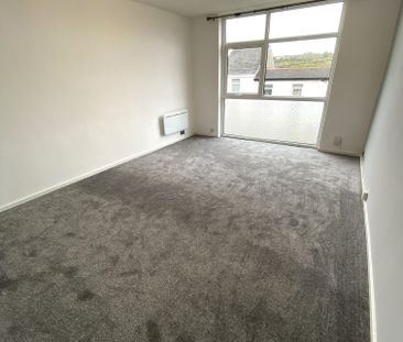 £1,100 PCM, Spacious Newly Refurbished Two Bedroom Flat in Gainsbor... - Photo 5