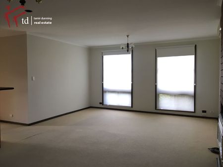 31 Lerunna Avenue, Hallett Cove SA 5158 - House For Rent | Domain - Photo 5