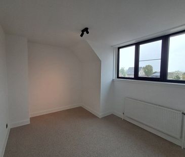 Instapklaar duplex- appartement met 3 slaapkamers en terras te Sijs... - Photo 1