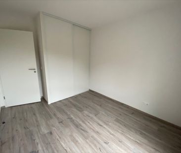 Location Appartement 3 pièces 61m² - Photo 4