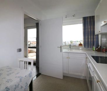 Ruime living, twee grote slpk., zuidterras, in centrum te Scherpenh... - Photo 1