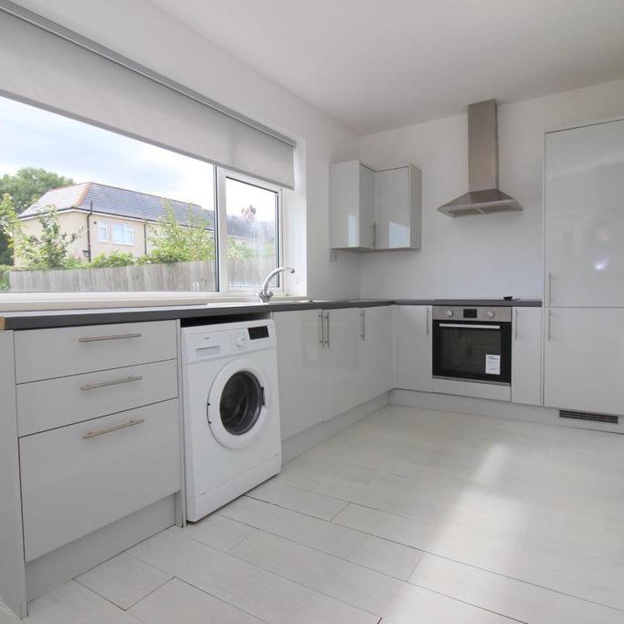 2 bedroom semi-detached house to rent - Photo 1