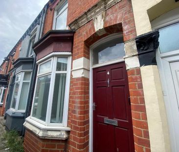 4 bedroom terraced house to rent - Photo 6