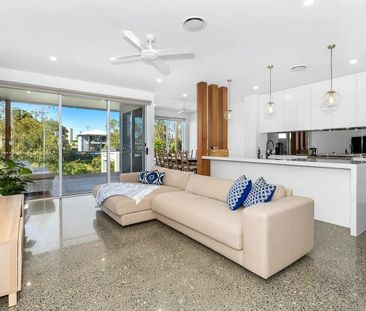 3 Kingfisher Crescent - Photo 1