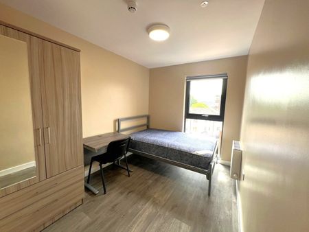 6 Bed Flat, Stokes Croft, BS2 - Photo 5