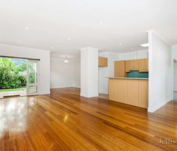 22 Elliott Avenue, Carnegie - Photo 5