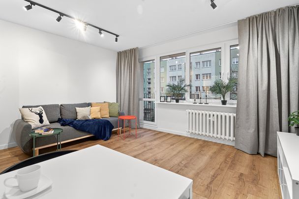 Jasne mieszkanie w świetnej lokalizacji — od zaraz - Photo 1