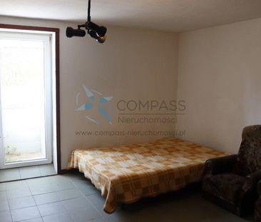 Mieszkanie w domku jed. 63m2/3pok. ogród, Wiry - Photo 2