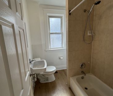 For Lease - 7 MacKay Avenue Unit# Upper, London South, Ontario - Photo 4