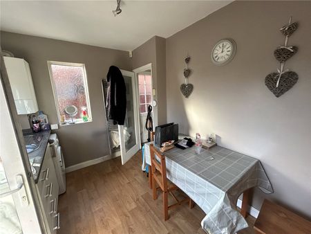 2 bedroom house to rent Lincoln Avenue, Alvaston, DE24 - Photo 5