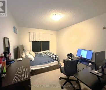 29 TABARET CRESCENT - Photo 1