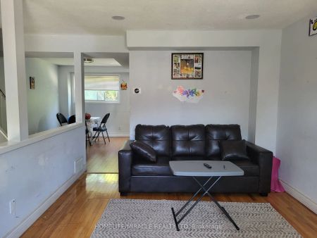 Property For Lease | W9248834 - Photo 4