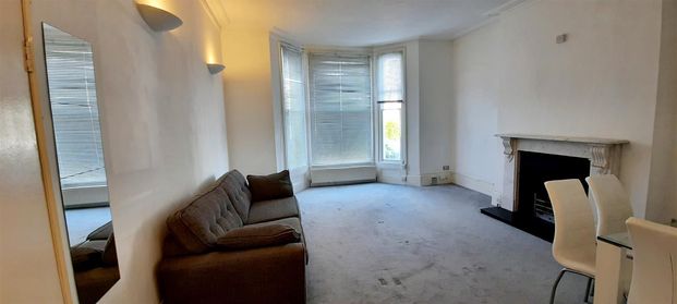 Devonport Road, . - Photo 1