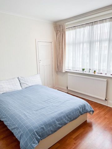 Room in a Shared House, Barn Rise, HA9 - Photo 4