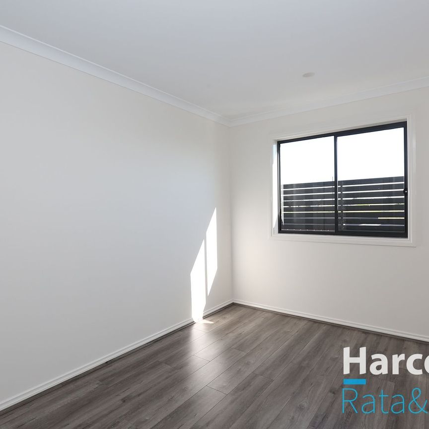 The Perfect Blend of Style, Space & Location! - Photo 1