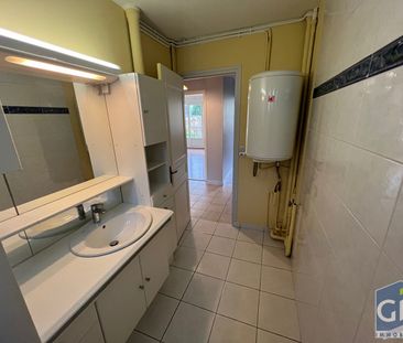 Location Appartement 4 pièces 76m² - Photo 4