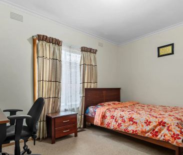 Family Focused Living in a Sought-After Setting - Photo 5