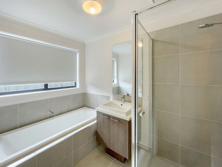 54 Cormorant Grange, Winter Valley - Photo 2