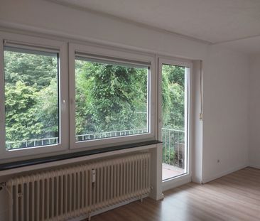 Erdgeschoss Wohnung mit Balkon - Photo 2