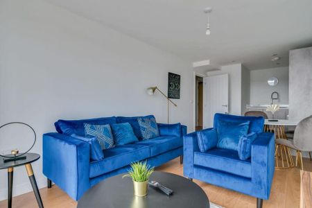 2 bedroom serviced apartment to rent - Photo 2