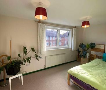 Waters Road, London, Greater London, SE6 - Photo 5