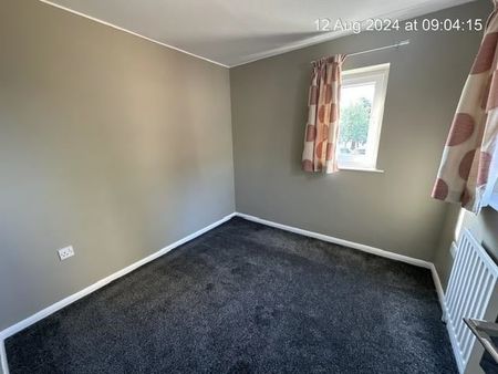 Tobruk Close - Photo 5