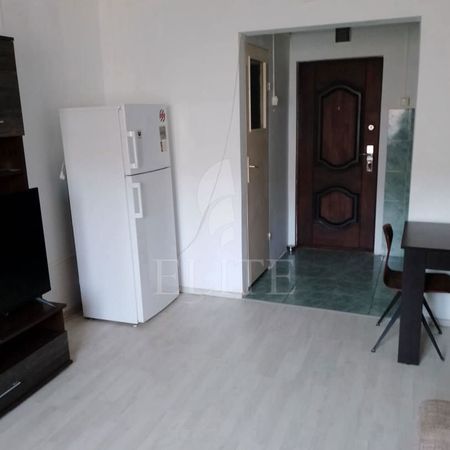 Garsoniera în zona COJOCNEI - Photo 3