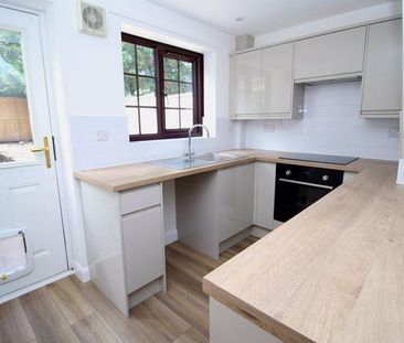 1 bedroom terraced house to rent - Photo 5