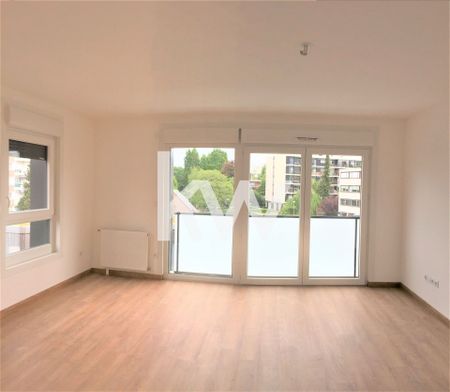 Location Appartement 2 pièces 46m² MARCQ EN BAROEUL 59700 - Photo 2