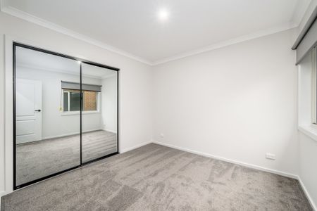 Stunning Brand New 3 Bedroom Home in Kialla! - Photo 2