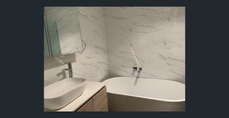 Beautiful Townhouse: Near Carlingford Court. Complex has own playground - Photo 2