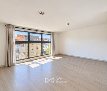 Duplex met drie slaapkamers in Molenbeek-Saint-Jean - Photo 1