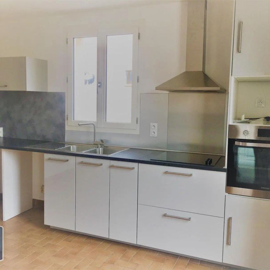 Appartement à louer 3 pièces 66.03m² - Photo 1