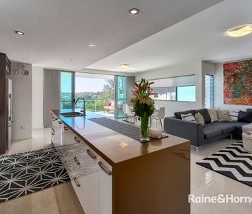 Luxury Professional Apartment with River and City Views! - Photo 4