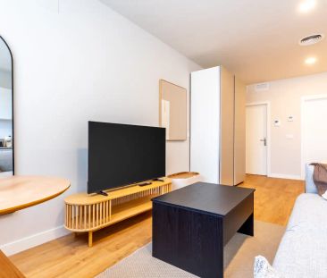 Estudio de alquiler en Avenida de las Ciencias, 39, Colores - Entre... - Photo 2