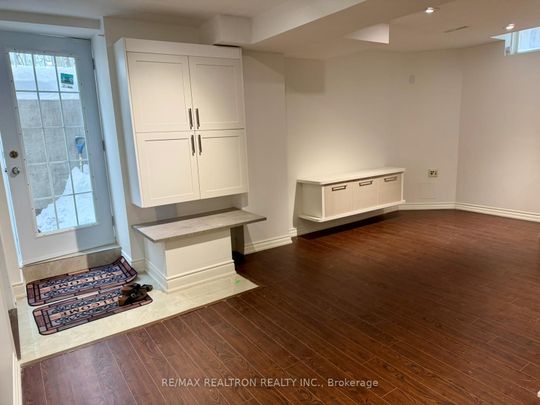 158 Stave Crescent - Photo 1