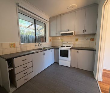 6/2 Waxman Parade, Brunswick West VIC 3055 - Photo 6