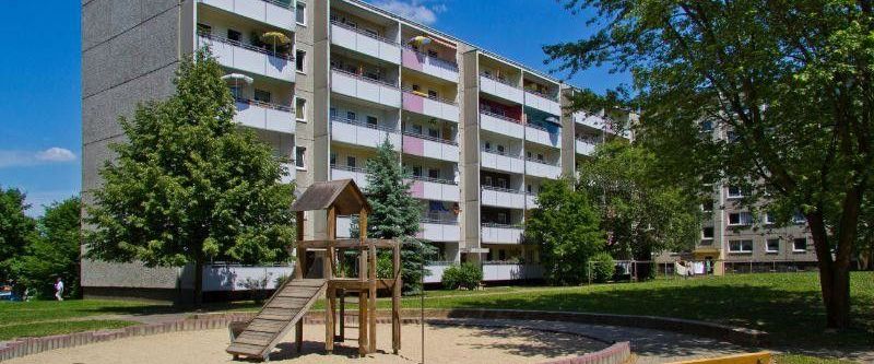 Familienglück: geräumige 4-Zimmer-Wohnung (WBS) - Photo 1